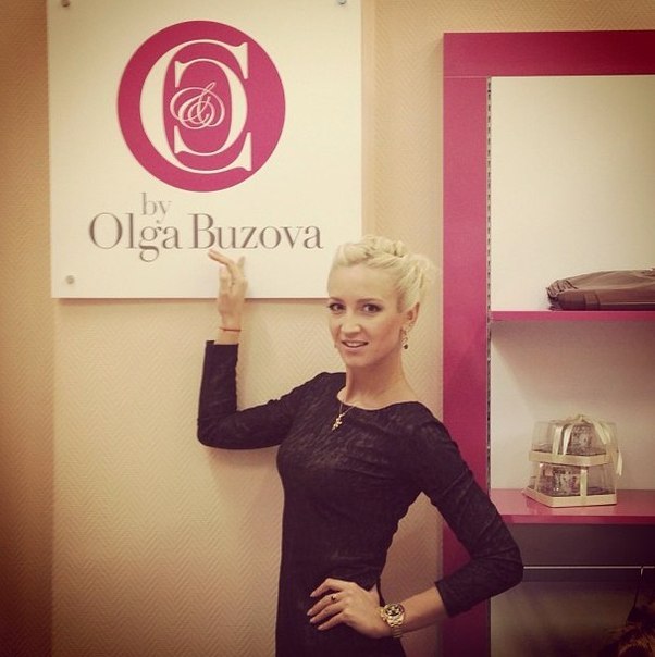 7otkrytie-magazina-olgi-buzovoj-v-kurgane-03-03-13