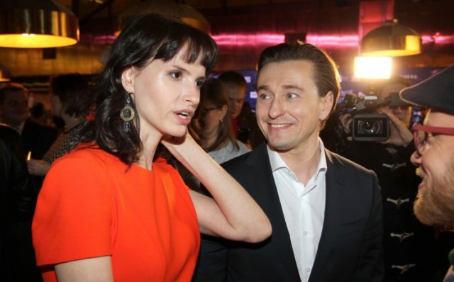 d8c4cadc15d47d8d3cfa1a81b1202ab6_cropped_740x460