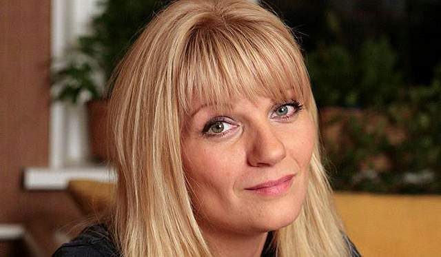 ardova_anna_borisovna_foto_i_biografia_muzhya_deti_filmografia_aktrisy_vedushey_fort_boyard_03 анна ардова биография личная жизнь муж дети фото