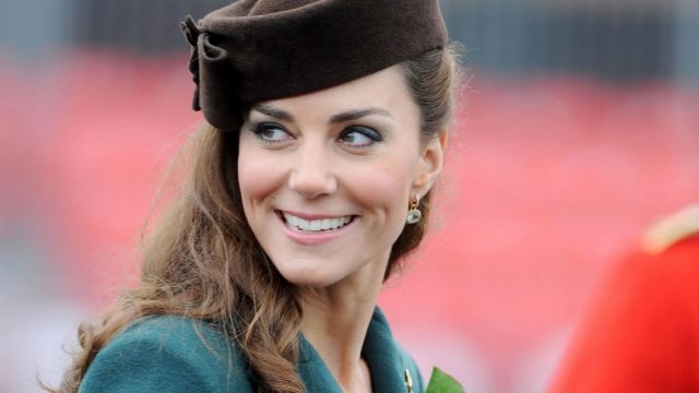 cute-smile-of-kate-middleton