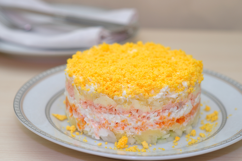 Салат с горбушей рецепт с фото очень вкусный