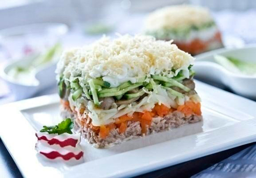 Салат с горбушей рецепт с фото очень вкусный