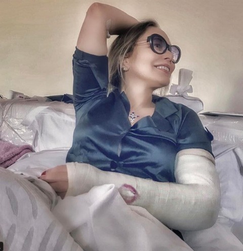 Орнелла Мути попала в больницу Орнелла Мути попала в больницу