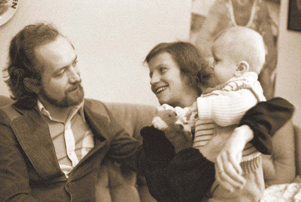 Ольга Корбут с мужем Леонидом Борткевич и сыном