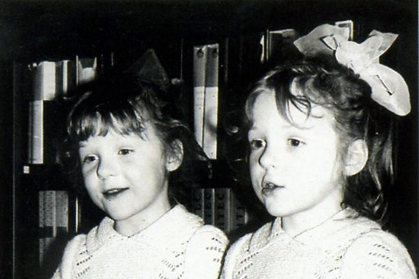 Полина Кутепова с сестрой Ксенией