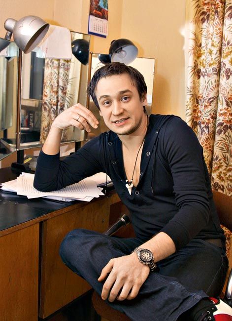 Актер Кирилл Жандаров: фото