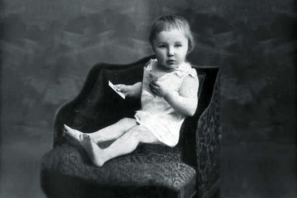 Марина Цветаева в детстве