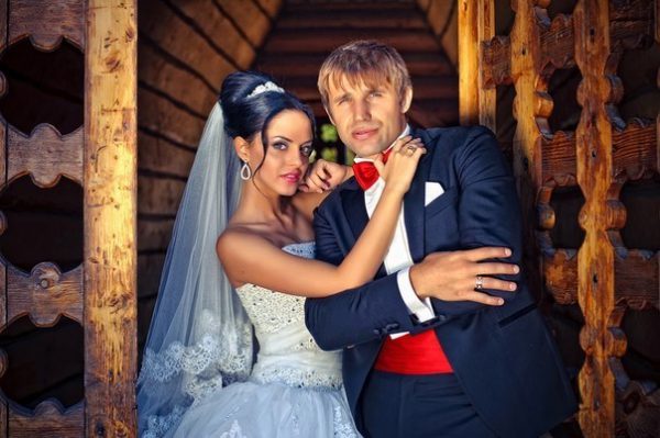 Тимур Ефременков с женой Юлией Кириенко