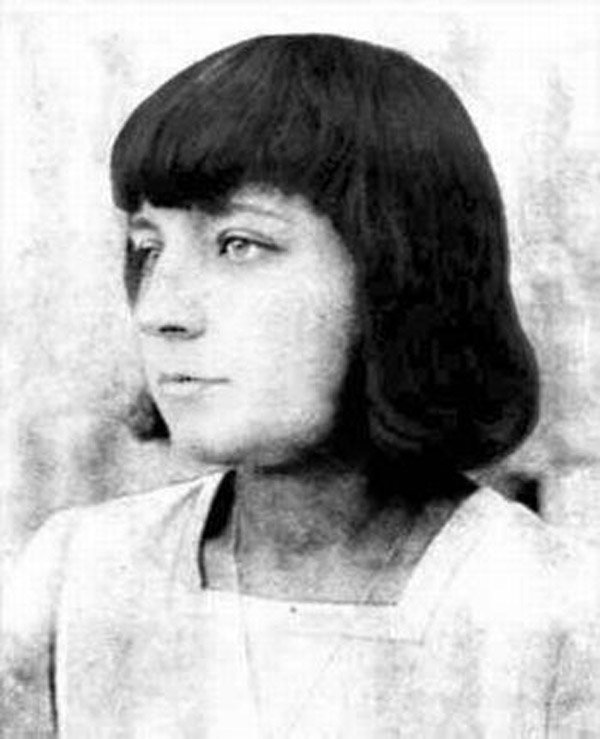 Марина Цветаева в молодости