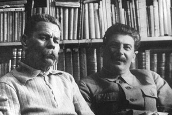 Максим Горький с Иосифом Сталиным