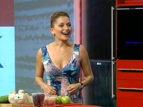 Наталья на съемках программы "Кулинарный поединок"