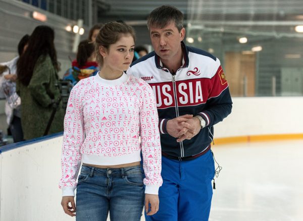 Ю. Липницкая со своим тренером