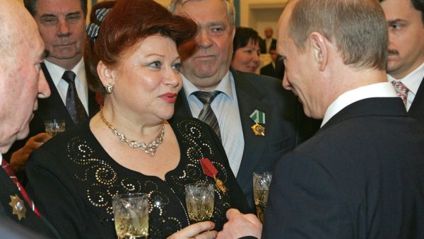 Л. Рюмина на встрече с Владимиром Путиным