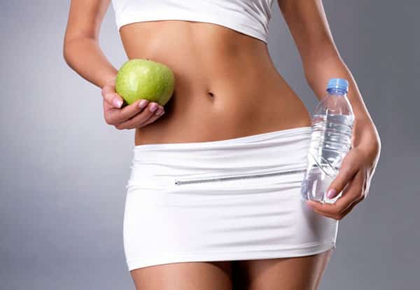 Вода и фрукты верные спутники здорового человека с чистым кишечником