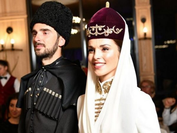 Сати Казанова и Стефано на свадебном торжестве
