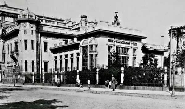 Особняк Кшесинской, подарок Николая II