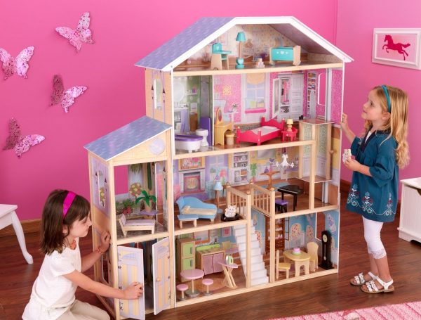 Кукольный дом для дочери
