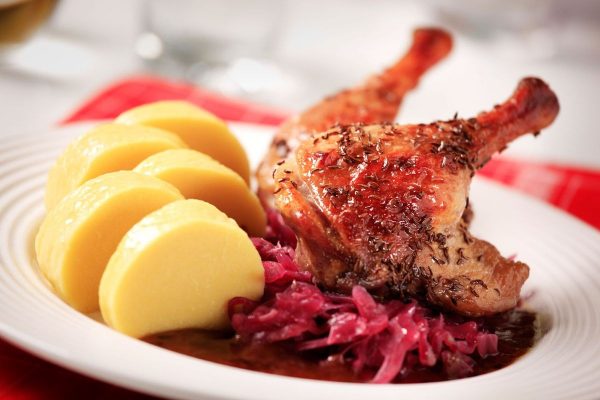 duck-with-spiced-red-wine-sauce-and-braised-cabbage-21738-2