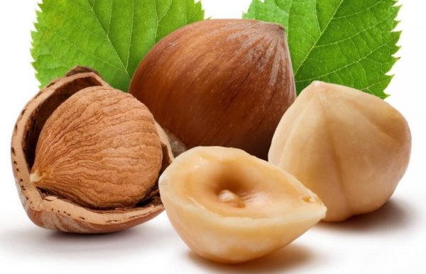 В орехах содержатся макроэлементы полезные для мужского здоровья