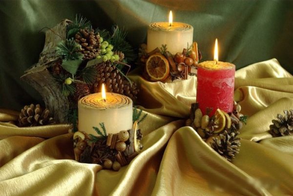 Свечи сделанные своими руками станут отличным подарком на Новый год