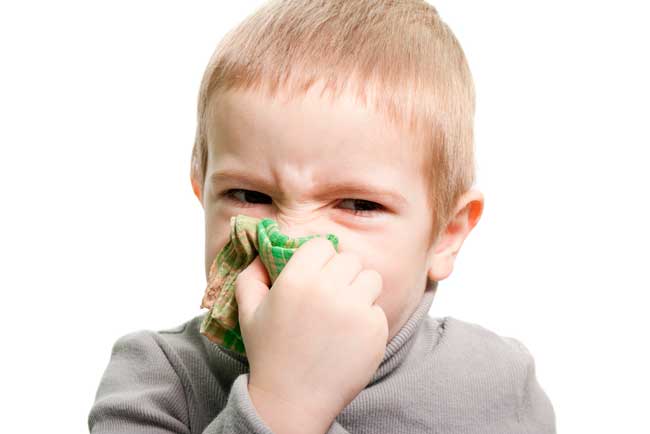 При аллергии нос может кровоточить и ночью