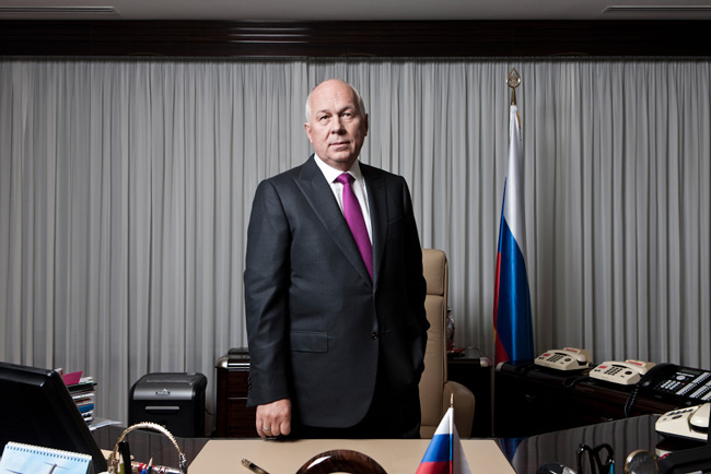 Чемезов занимал ведущие должности
