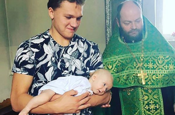 Недавно Кирилл стал крестным отцом