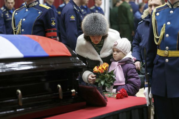 У Романа Филипова осталась жена Ольга и дочь Виктория