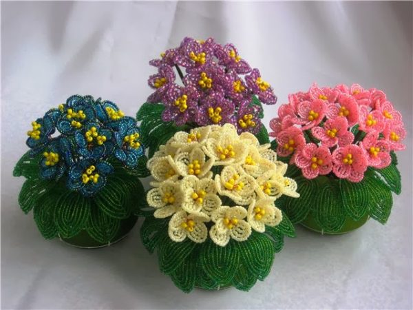 Букеты цветов из бисера