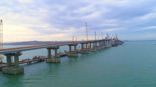 Когда откроют Крымский мост через Керченский пролив