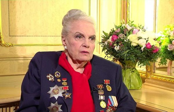 Народной артистке России Элине Авраамовне Быстрицкой исполнилось 90 лет