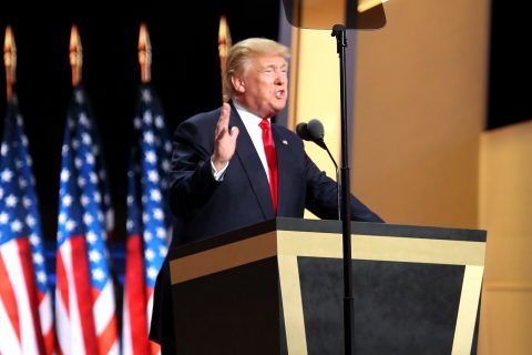 Дональд Трамп - Википедия. Кто победит на выборах в США?