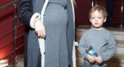 Оксана Акиньшина родила третьего ребёнка
