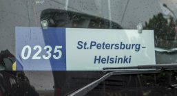 Пассажирские автобусы из Санкт-Петербурга не пустили в Финляндию