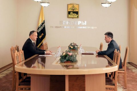 Президенты Приднестровья и Молдовы встретились впервые за восемь лет