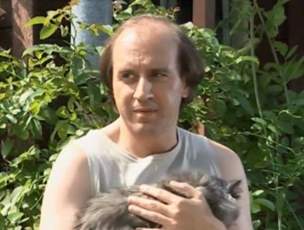Иван Агапов у себя на участке