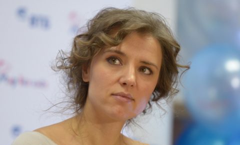 Ксения Алферова рассказала о том, как ей не хватает отца