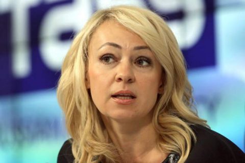 Яна Рудковская держит сына на строгой диете