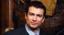Андрей Чернышов