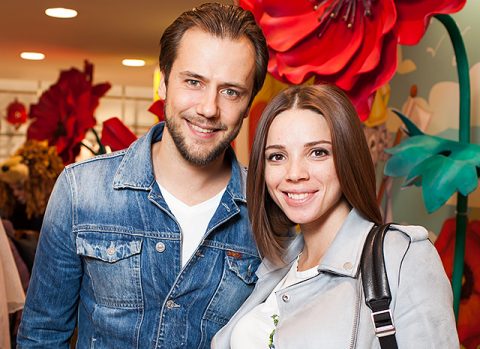У Ивана Жидкова родился сын
