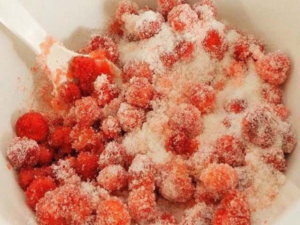 Варенье из клубники с добавлением цитрусовых фото 4