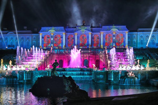 Открытие фонтанов в Петергофе 2018