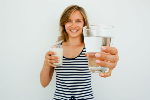 Во время диеты нужно пить много воды