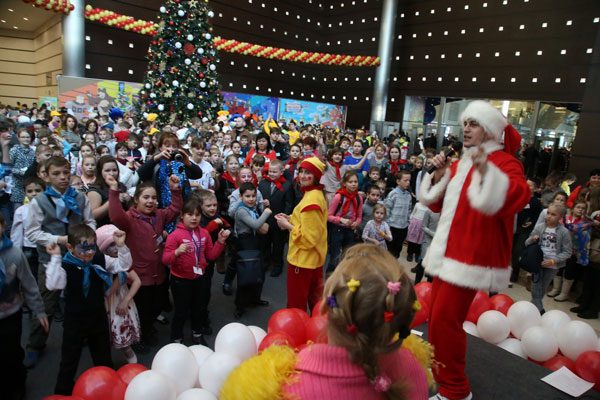 Новогодняя елка в Крокус Сити Холл 2018-2019