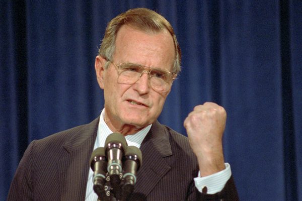 Умер Джордж Буш-старший: причина смерти, последние новости